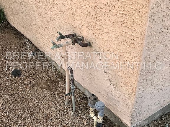 3rd image of 11445 E Contessa St