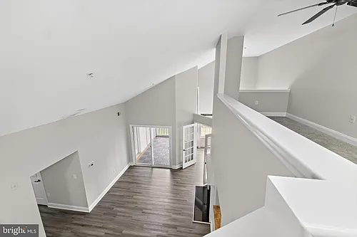 6520 Lake Park Dr #301 Photo 1
