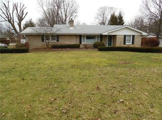 3010 Sherwood Ln, Columbus, IN 47203