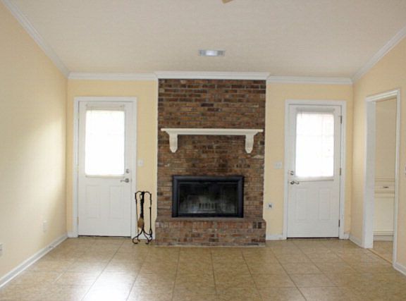 4th image of 5532 Rockhurst Dr