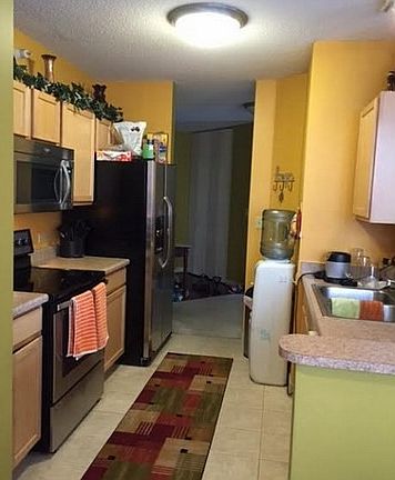5th image of 222 N Columbus Dr APT 704