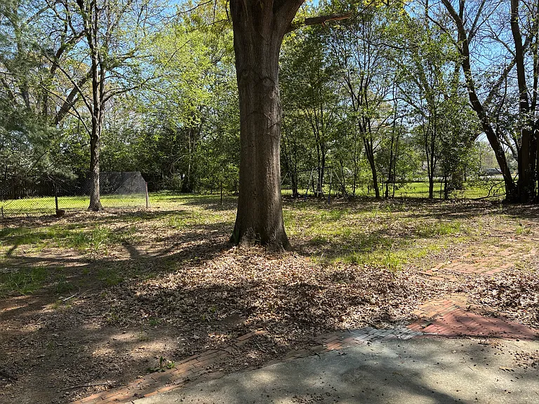 4 Brantwood Dr — Photo 12
