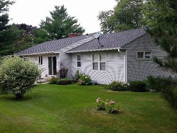 4th image of 816 1st St SE