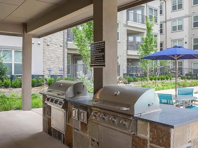 Outdoor Grilling and Dining Area