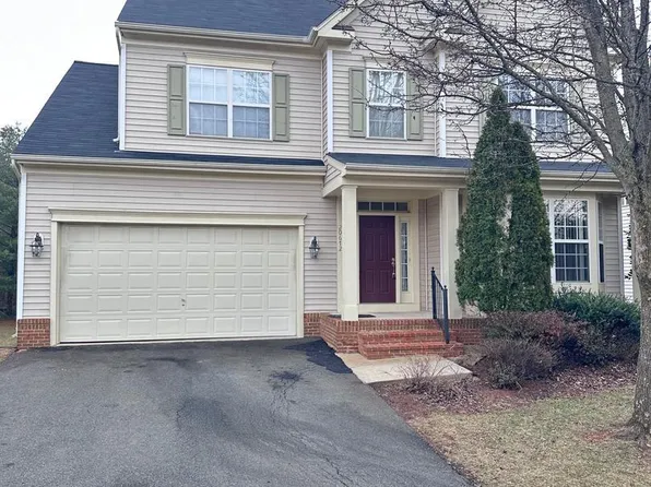 20672 Sutherlin Pl, Sterling, VA 20165