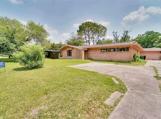 5407 Beechnut St, Houston, TX 77096