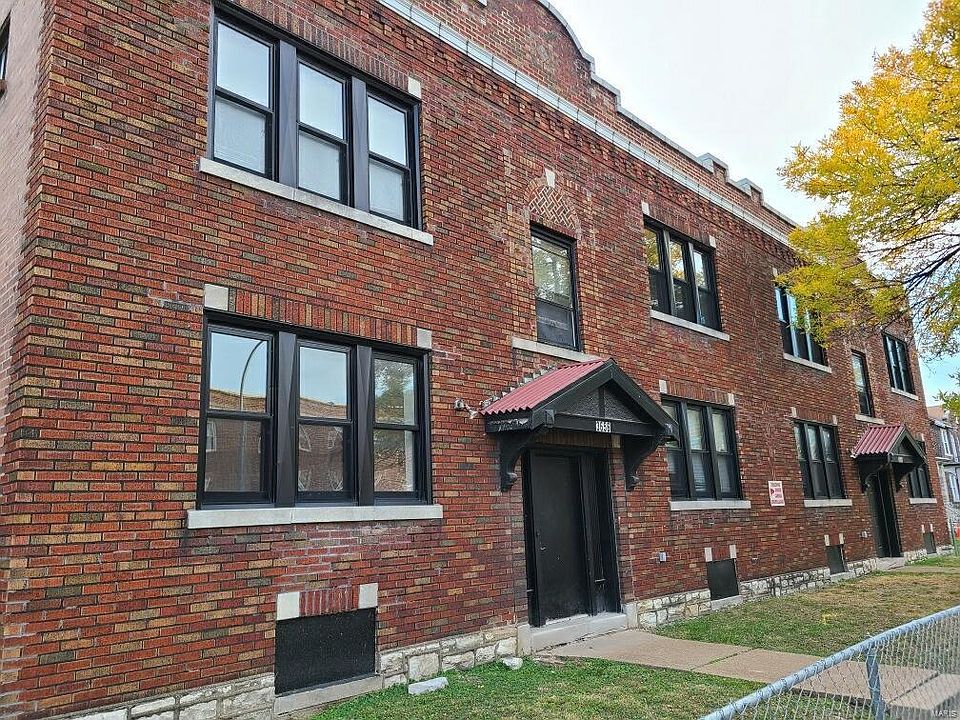 1st image of 3660 Bates St #1E