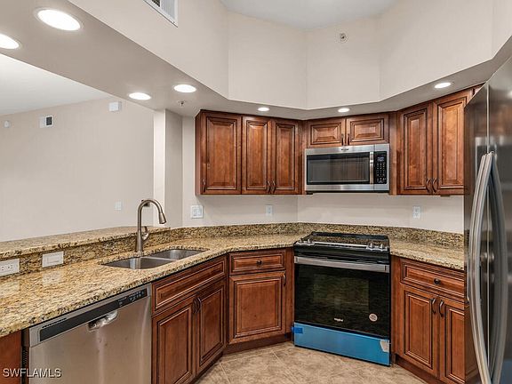 3rd image of 1113 Winding Pines Cir Unit 102