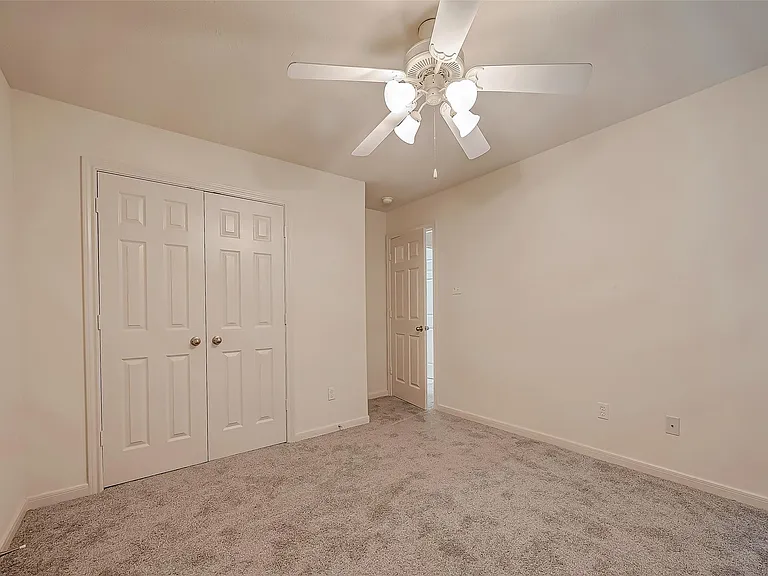 22 Stone Arrow Pl — Photo 28
