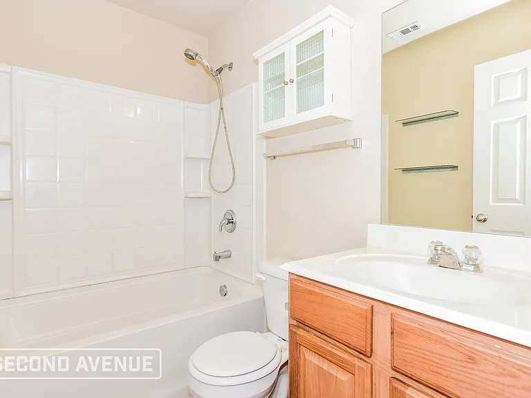 436 Grant Ln — Photo 19