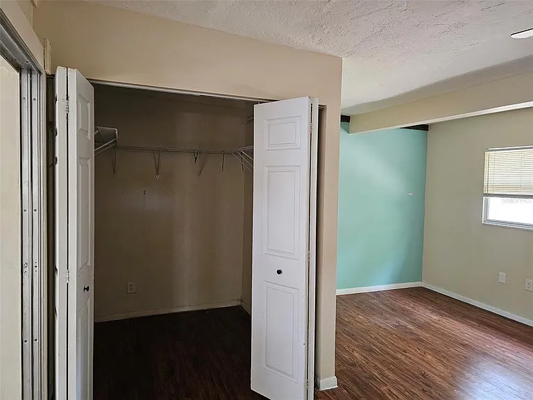 7409 Manatee St — Photo 11