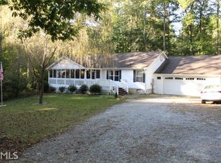 453 Poole Rd, Ball Ground, GA 30107