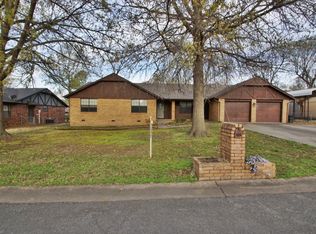 804 Kaufman Ave, Tahlequah, OK 74464