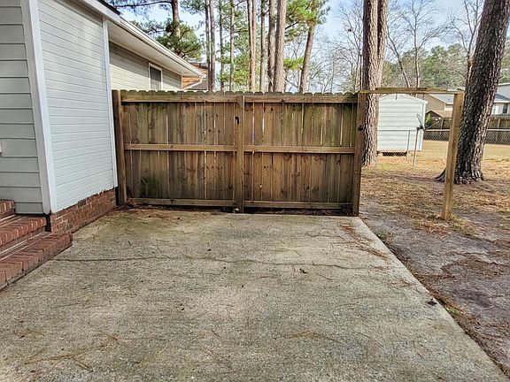 5th image of 3987 Loufield Dr