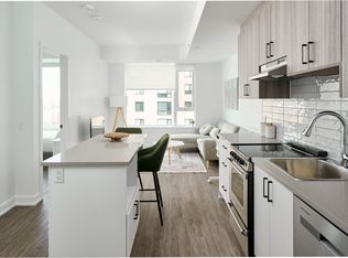 The Lennox, Ottawa, ON K1S 4P4