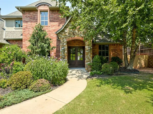 1301 Autumn Creek Dr, Edmond, OK 73003