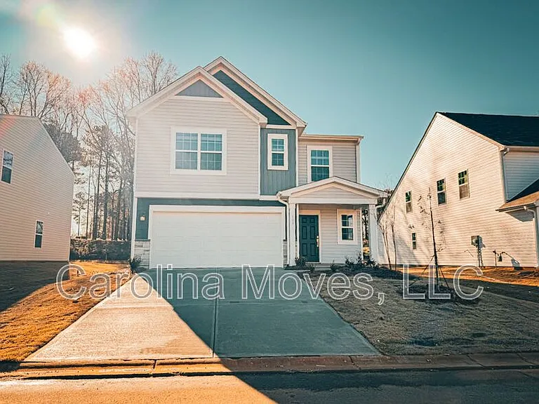 109 Clairvale Ct — Photo 2