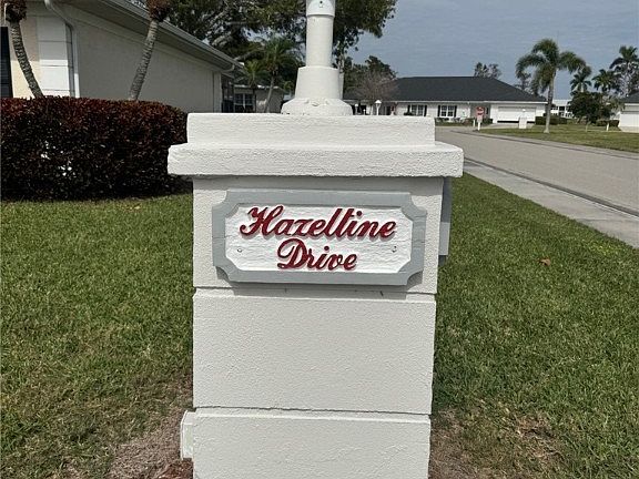 3rd image of 1226 Hazeltine Dr