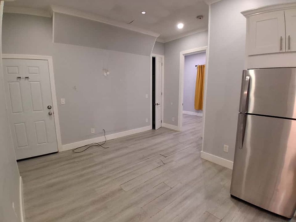 1st image of 5516 Hudson Ave #26E