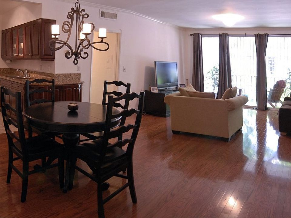 1st image of 874 Hammond St APT 4