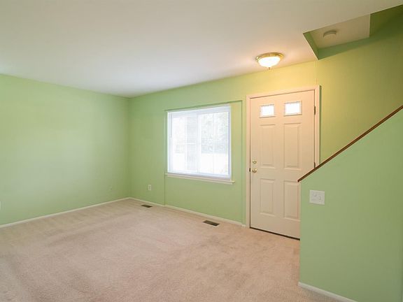 2nd image of 513 Longshore Dr APT A