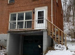 960 Sleepy Hollow Rd, Pittsburgh, PA 15234