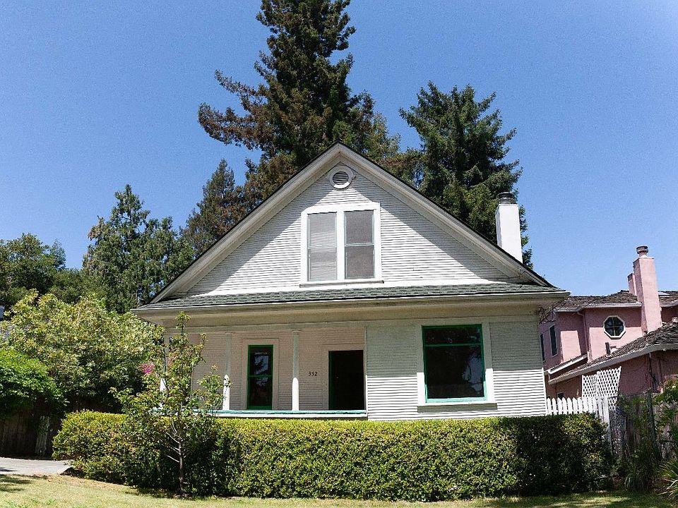 1st image of 352 Stanford Ave