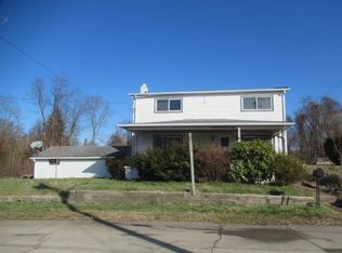 130 Branthoover St, Belle vernon, PA