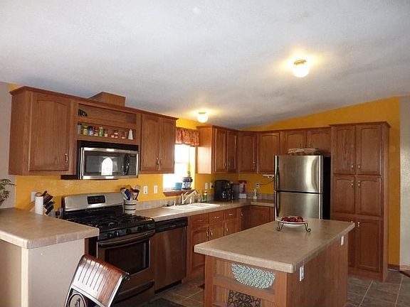 17x11 with stainless steel appliances!