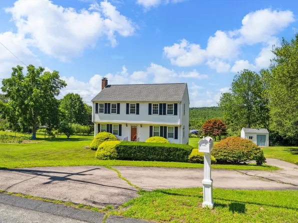 4 Asylum St, Milford, MA 01757