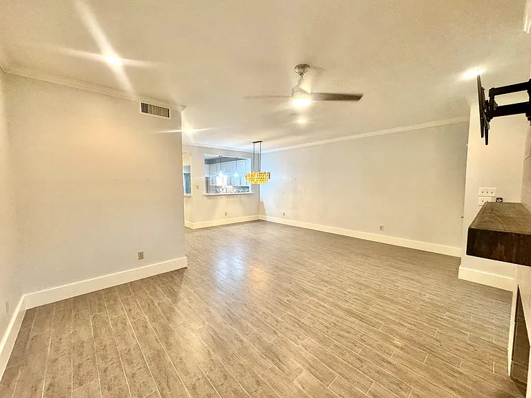 2323 Bering Dr #2 — Photo 13