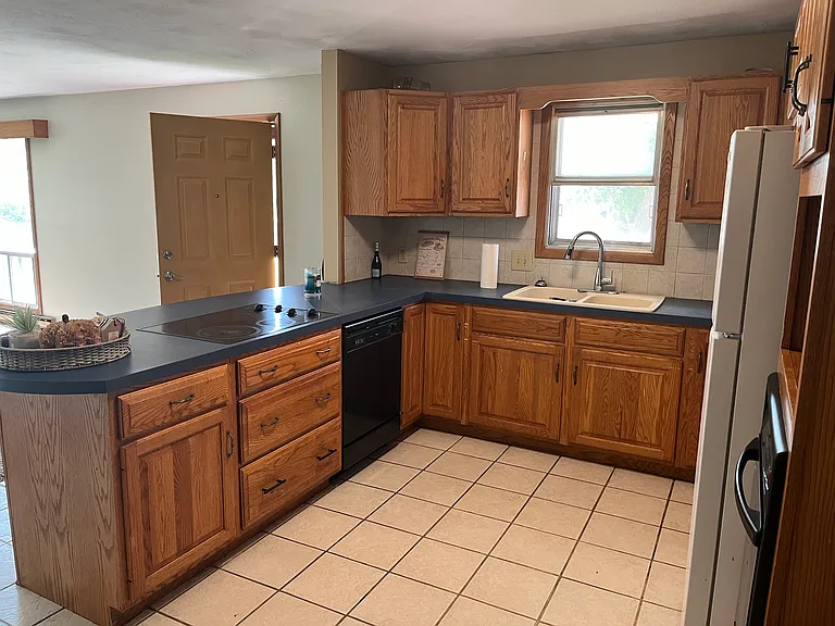 1406 N Severance St #B — Photo 2