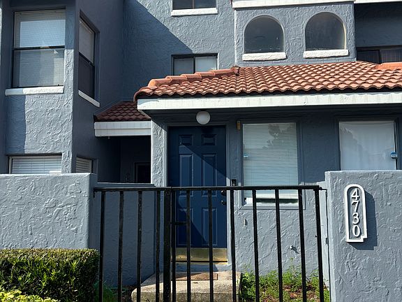 2nd image of 4730 Capri Pl #221