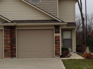7320 NE 47th St, Kansas City, MO 64117