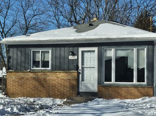 7402 W Thurston Ave, Milwaukee, WI 53218