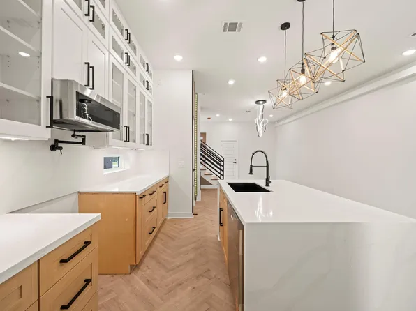 5042 Pershing St #Ab, Houston, TX 77033