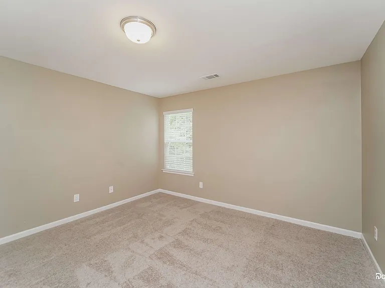 2028 Misty Rose Ln — Photo 7