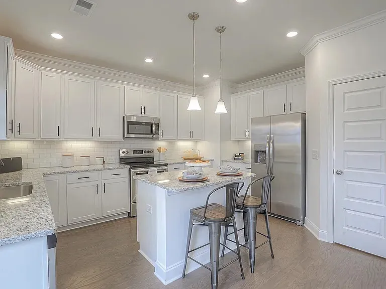 3115 Arbor Valley Rd — Photo 7