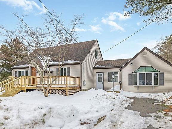 2nd image of 5 Woodland Ave