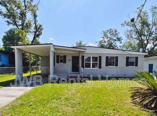 10309 Swarthmore Dr, Jacksonville, FL 32218