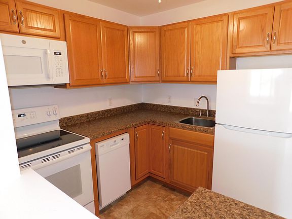 3rd image of 117 Sussex F