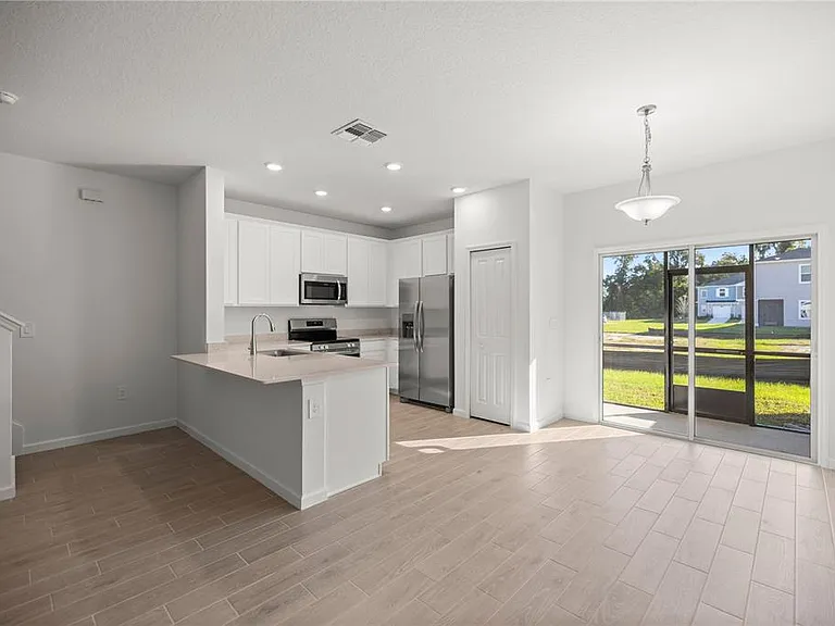 3339 SE 37th Avenue Rd — Photo 1