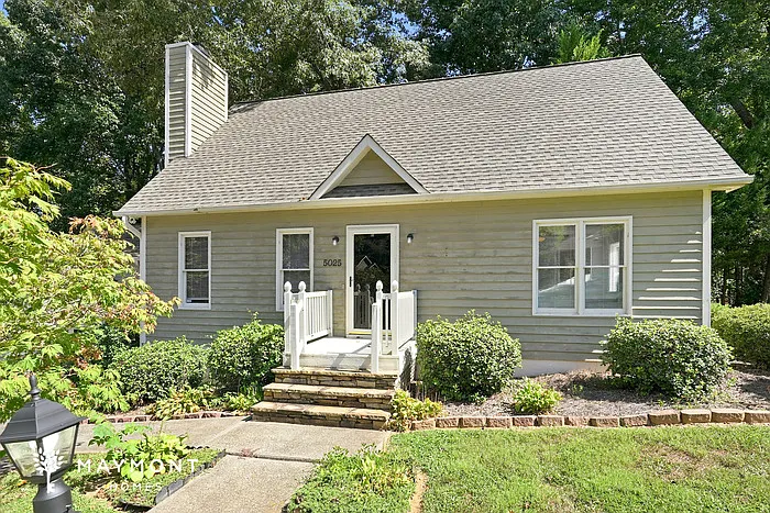 3 bed, 2.0 bath, 1554 sqft, $1,895 — Photo 1