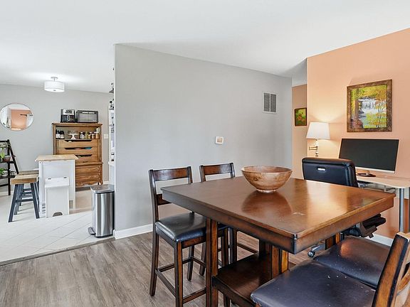5th image of 4926 Stony Run Ct