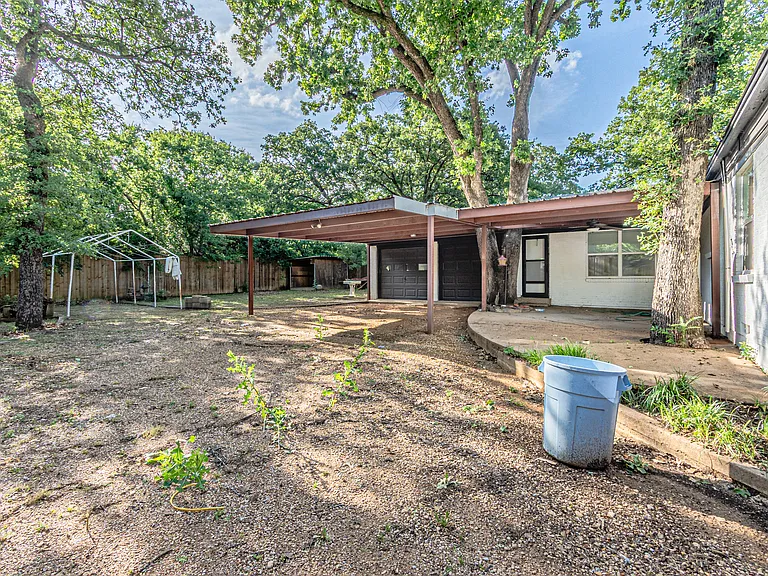 721 Bowman St — Photo 28