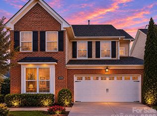 4418 Forest Gate Ln, Charlotte, NC 28270
