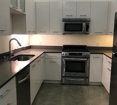 2nd image of 238 S Arroyo Pkwy Unit 304