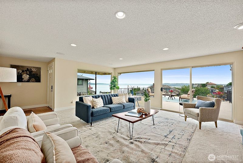5th image of 4822 N Huson Street