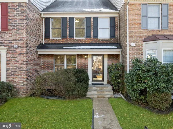 5 Highlands Ct, Owings Mills, MD 21117