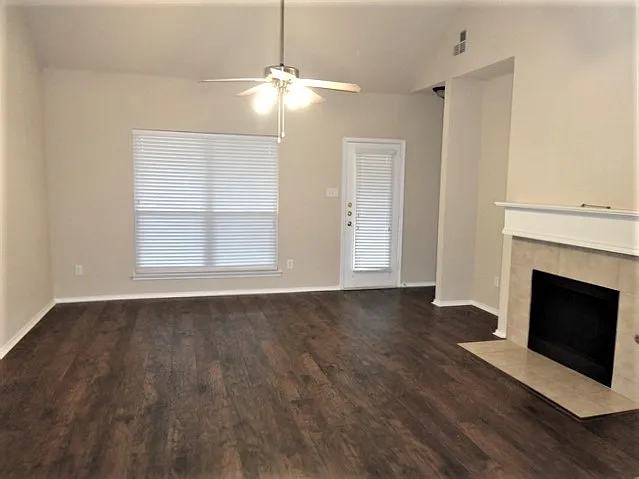 9836 Hedge Bell Dr — Photo 4